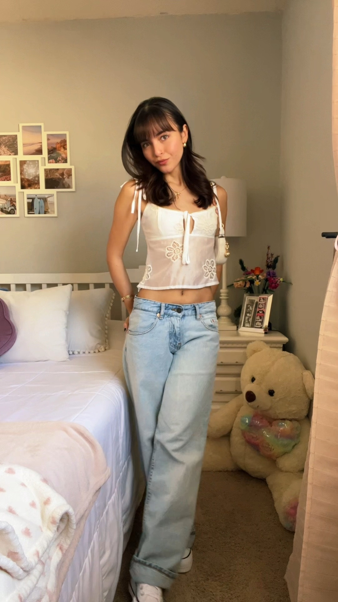 Outfit details💋 
Top: edikted 
Bottoms: motel rocks 
Shoes: converse

#LTKVideo #LTKStyleTip #LTKSeasonal