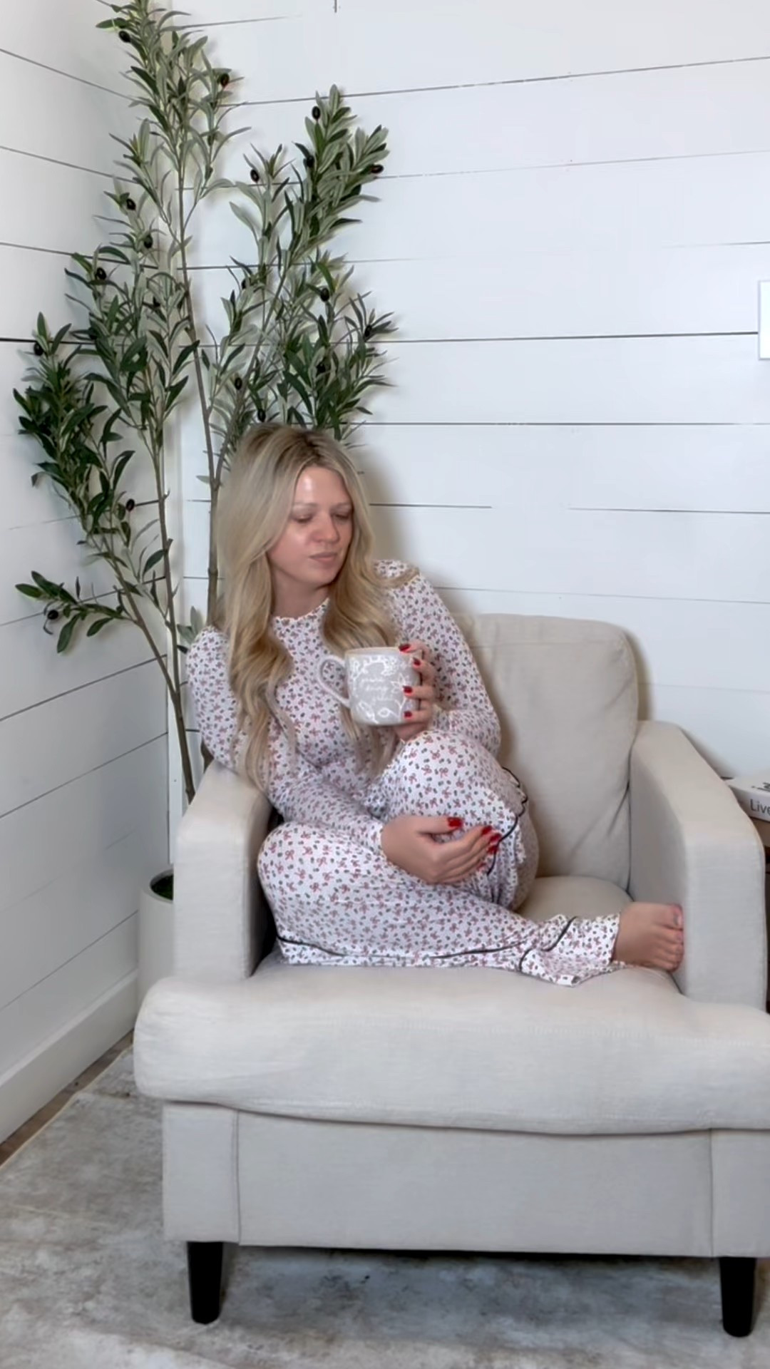 Aerie Christmas pajamas 


#LTKHoliday #LTKmomlife #LTKmorningroutine