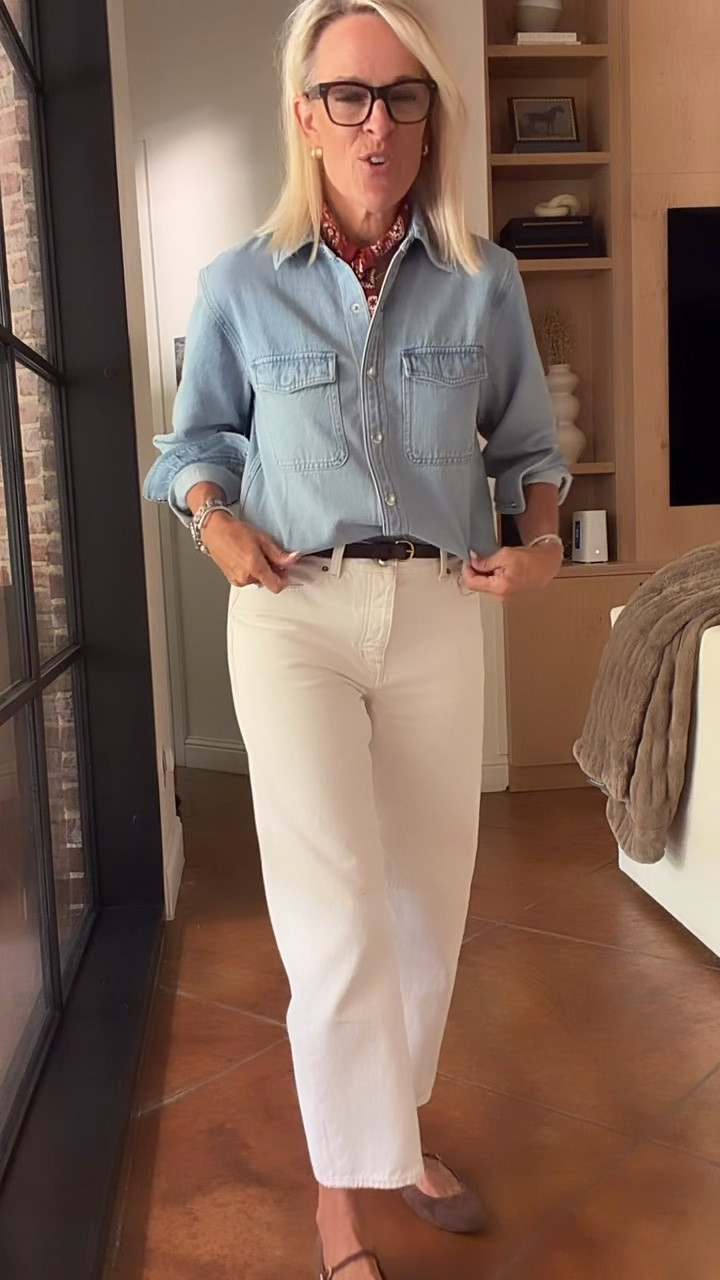 20% off SITEWIDE AT @Madewell 
Only until 8/17
And only here through the LTK app 

Use code LTK20

#madewell #madewellpartner #ad

Top - small
Denim - tts

#LTKdayinmylife #LTKOver40 #LTKSaleAlert