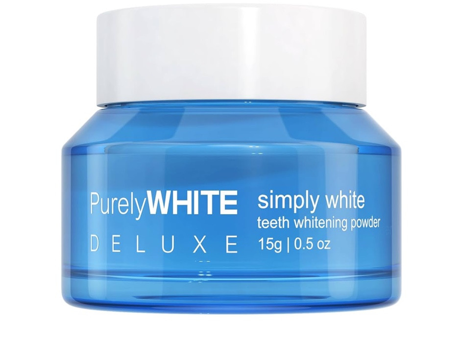 My favorite teeth whitening powder! 

#whiterteeth #teethehitening #teeth #white #whiteningpowder #teethwhiteningpowder 
