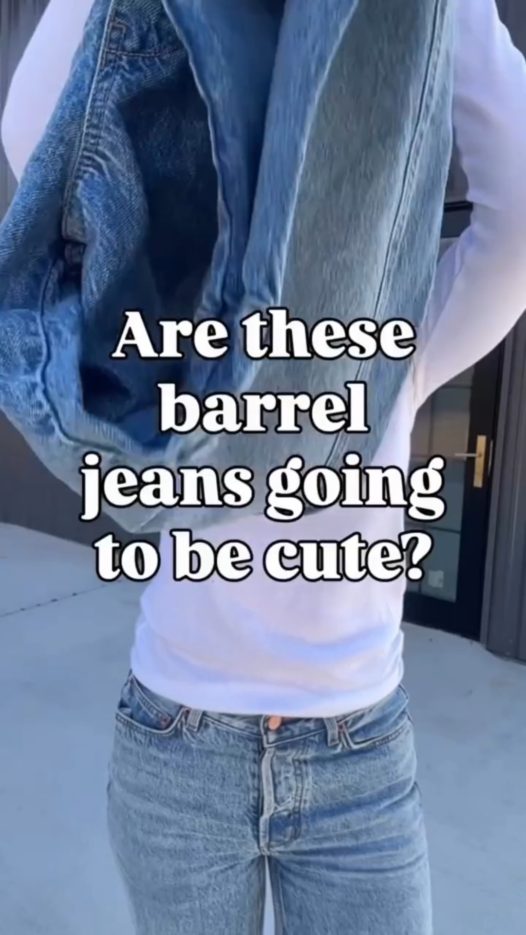 Wearing the smalls :) 

I am so ready for Spring to be here and it will be soon enough! These barrel overall will be something I wear on repeat 

#easyoutfits #comfyoutfits

#LTKootd