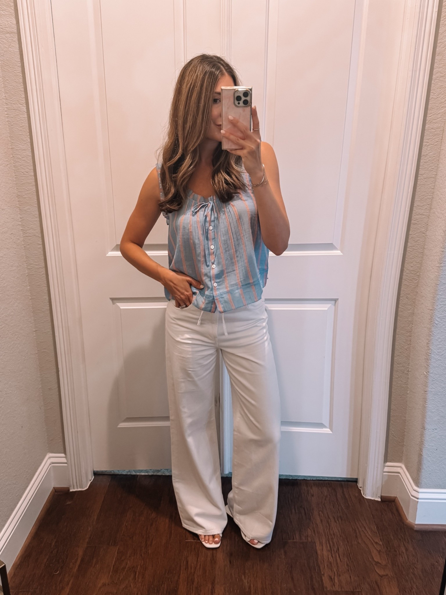 Medium in top, size 27 in jeans (sized up for slouchier fit)