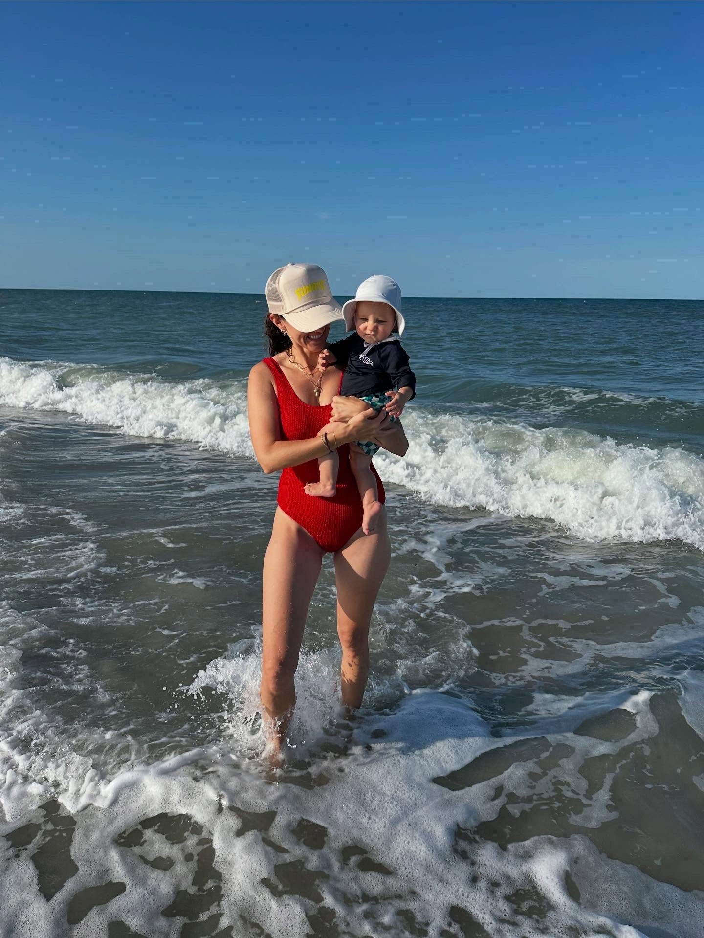 Raising a little wave lover 🌊❣️