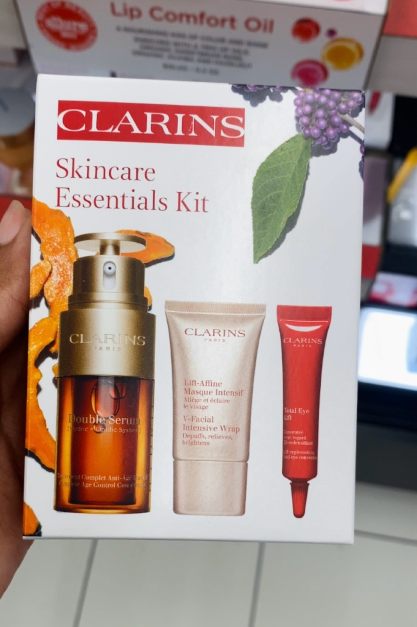 Clarins anti-aging skin care essentials kit🤍

#LTKbeauty #LTKfindsunder100