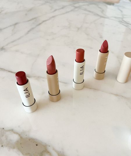 Beauty favorites ❤️ Lipstick lip balm

From left to right:
- Runaway
- Amberlight
- Hold Me
- Wild Rose

You’ll often see me wearing Amberlight or Rosewood, my favorites for many years running.

#beauty #lip #lipstick #lipbalm #cleanbeauty

#LTKunder50 #LTKbeauty