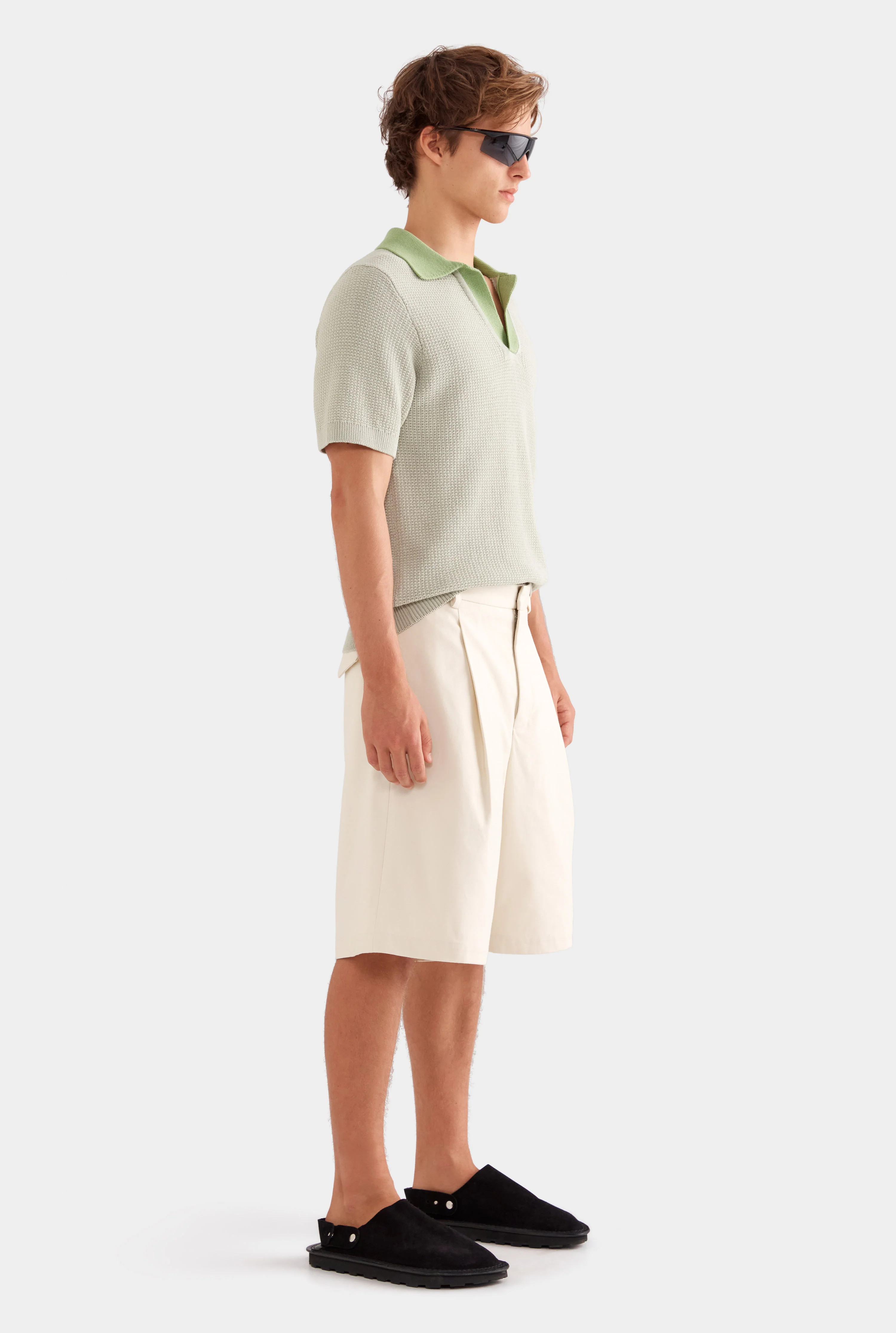 Mens Cotton Canvas Pleated Bermuda Short in Cream | Venroy | Venroy AU