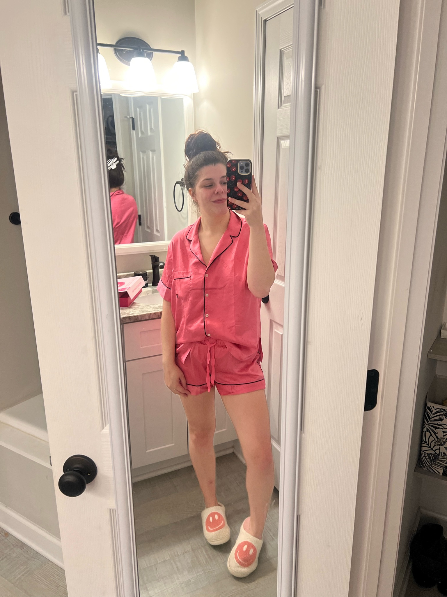 These Jammie’s are SOOO cute & insanely comfy! Silky & fits perfectly! Stay true to size 🩷