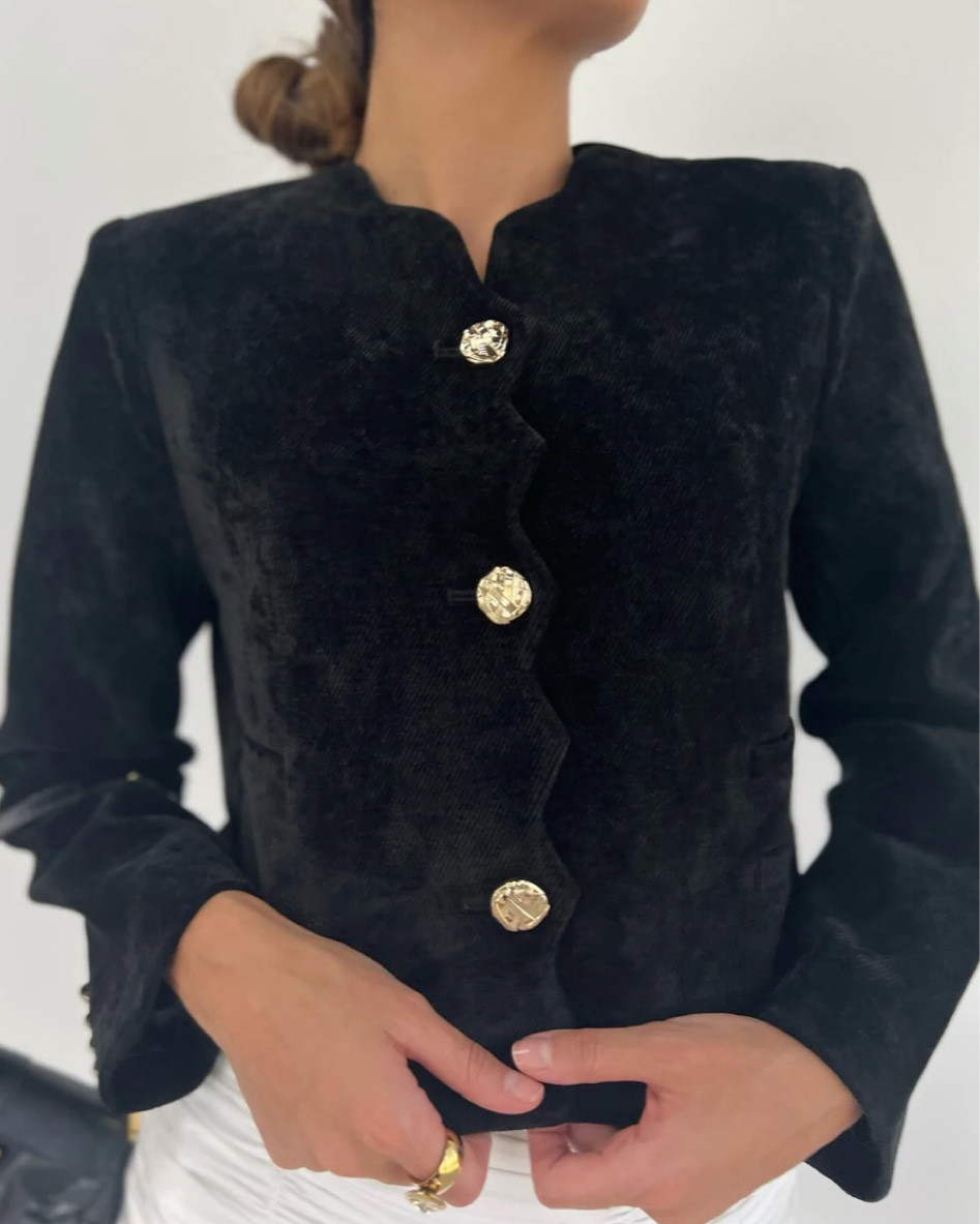 Shackets I’m eyeing for this fall/winter! Versatile and affordable.

#LTKSeasonal #LTKHoliday #LTKstyletip