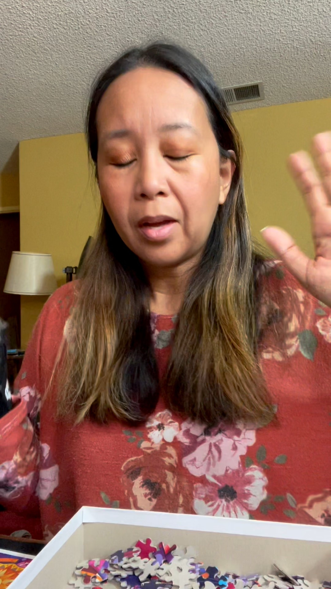 Who knew puzzling in my mid-40s would be so risky?! I’m still enjoying this puzzle even though I’m tackling it by myself for now. It’s a little more challenging than the previous puzzles we’ve finished, but I’m getting through it one section at a time!

#quintcreations #puzzles 



#LTKselfcare #LTKmomlife #LTKOver40