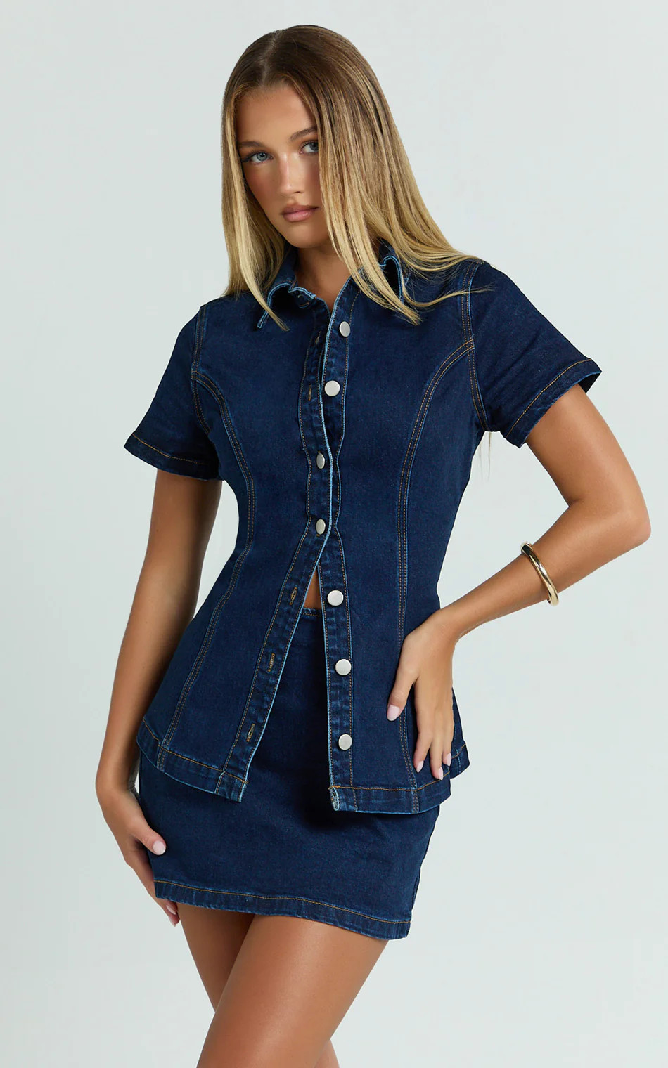 Paige Top - Button Down Short Sleeve Denim Top in Dark Blue Wash | Showpo (US, UK & Europe)