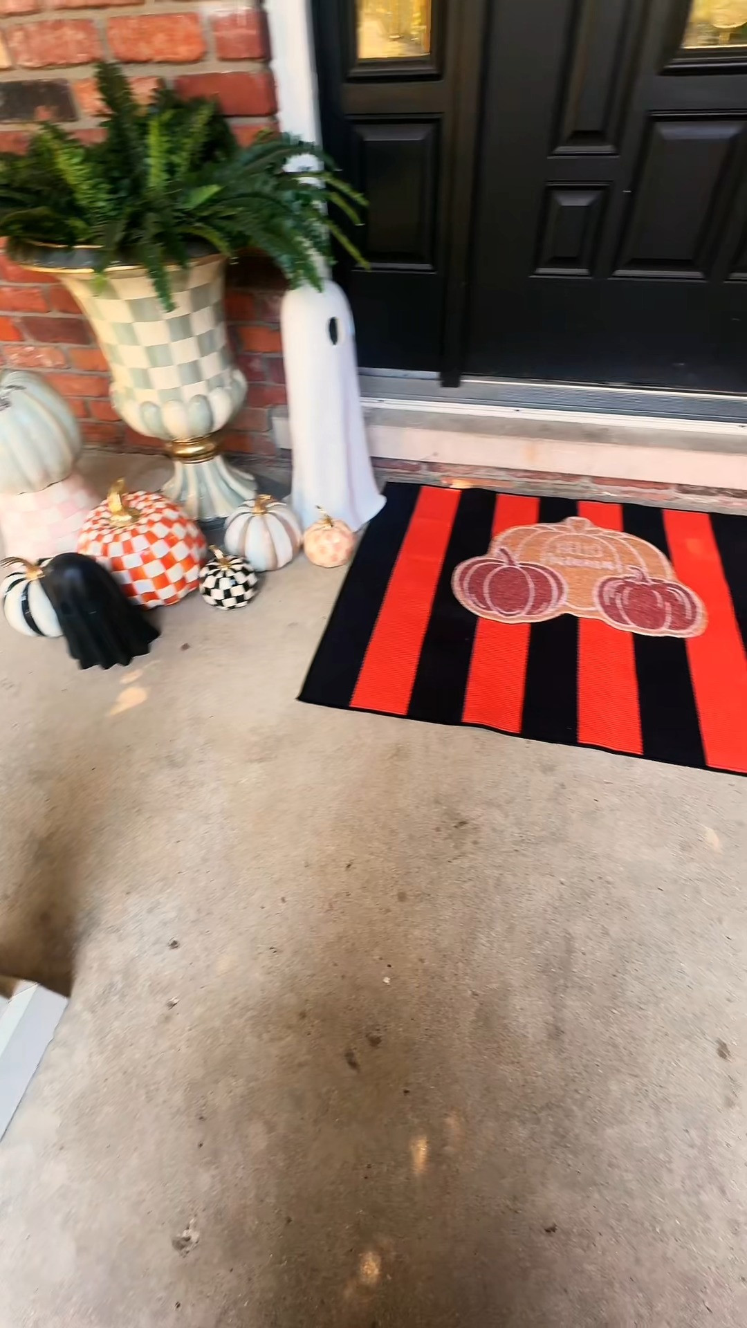 Front Porch Halloween Rug 

 #LTKmomlife #LTKSeasonal #LTKHome
