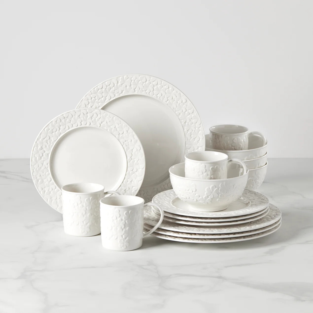 Blossom Lane 16-Pc. Dinnerware Set, Service for 4 | Lenox