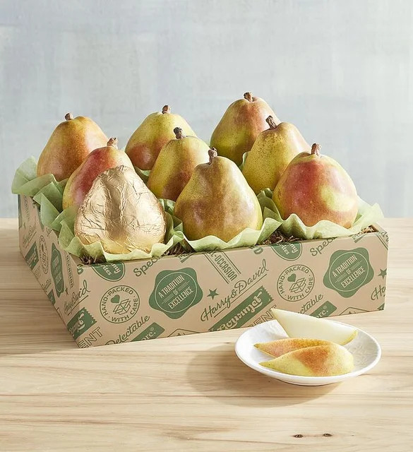 The Favorite® Royal Riviera® Pears | Harry & David