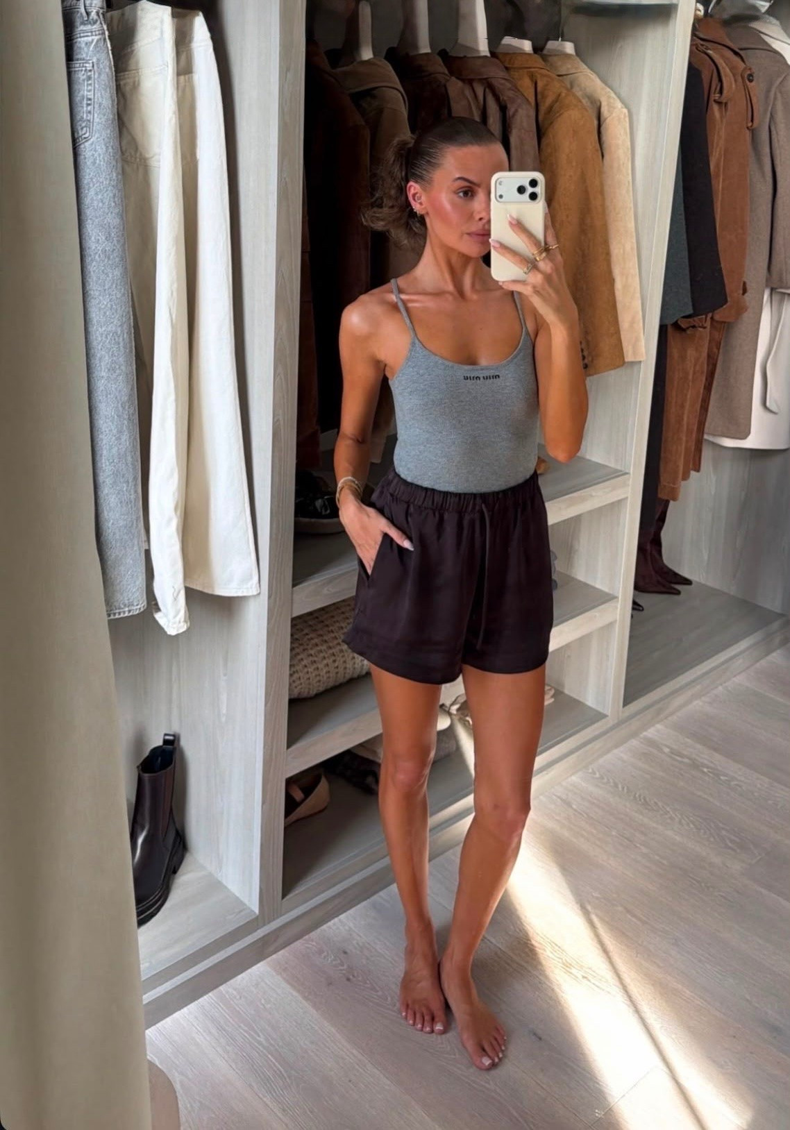The comfiest shorts!! 🩶🤎

#LTKuk #LTKsummer #LTKeurope