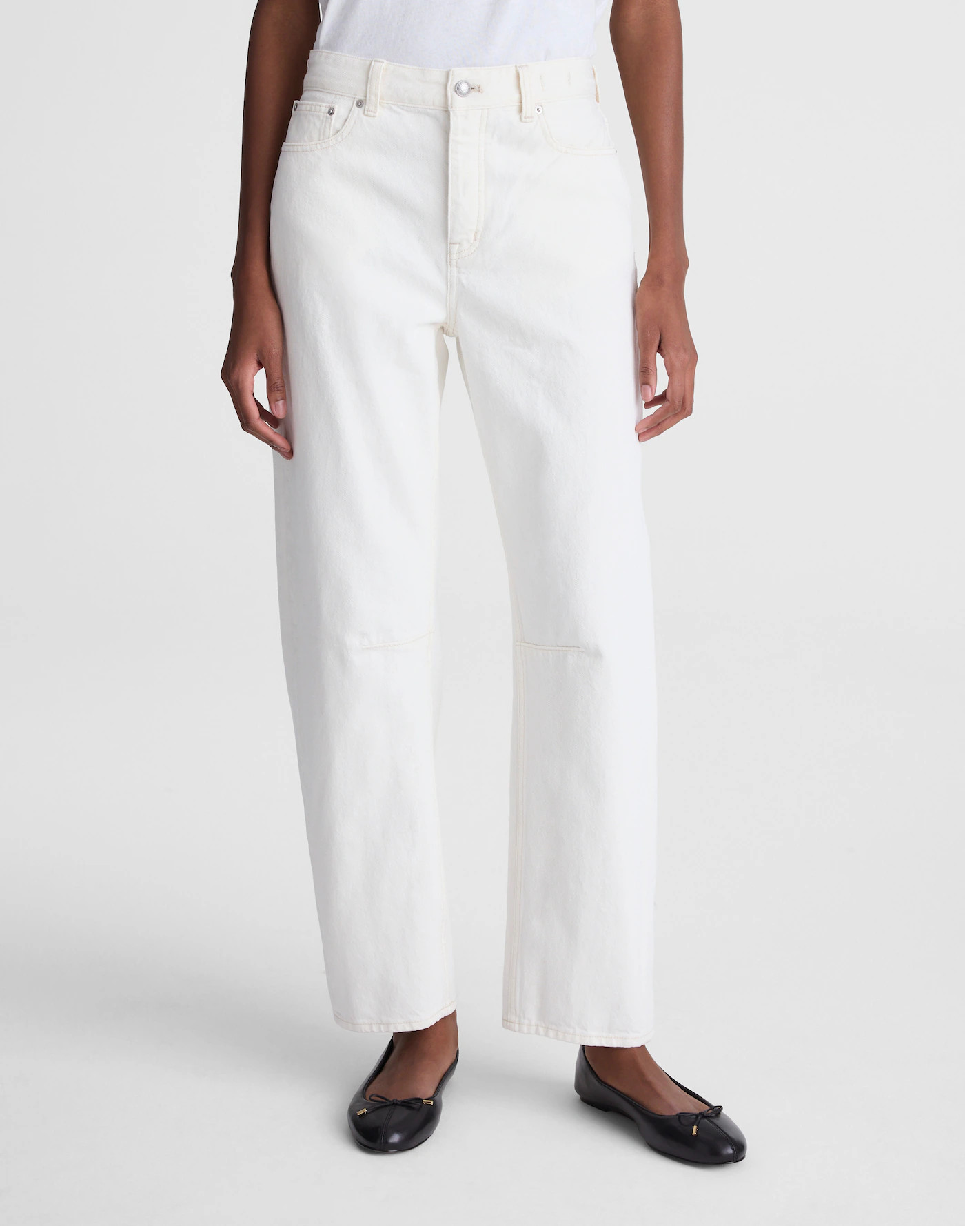 The Darted Barrel-Leg Jean | Madewell