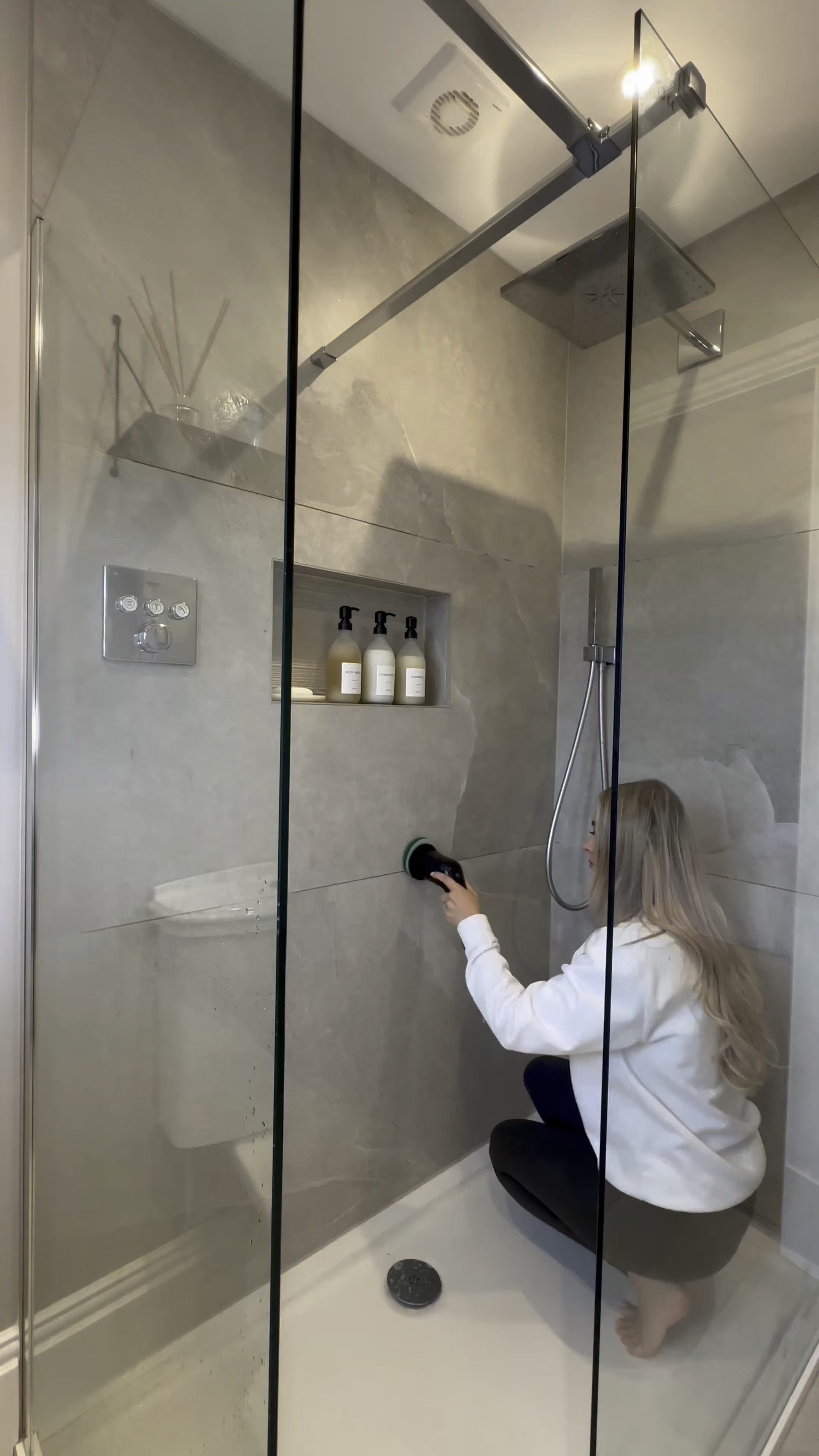 Must have cleaning gadgets 🧼 



#LTKeurope #LTKuk #LTKhome