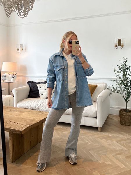Outfit inspo, denim shirt, flared trousers, flared leggings, casual outfit, spring outfit, New balance, H&M, COS 

#LTKeurope #LTKfit #LTKSeasonal