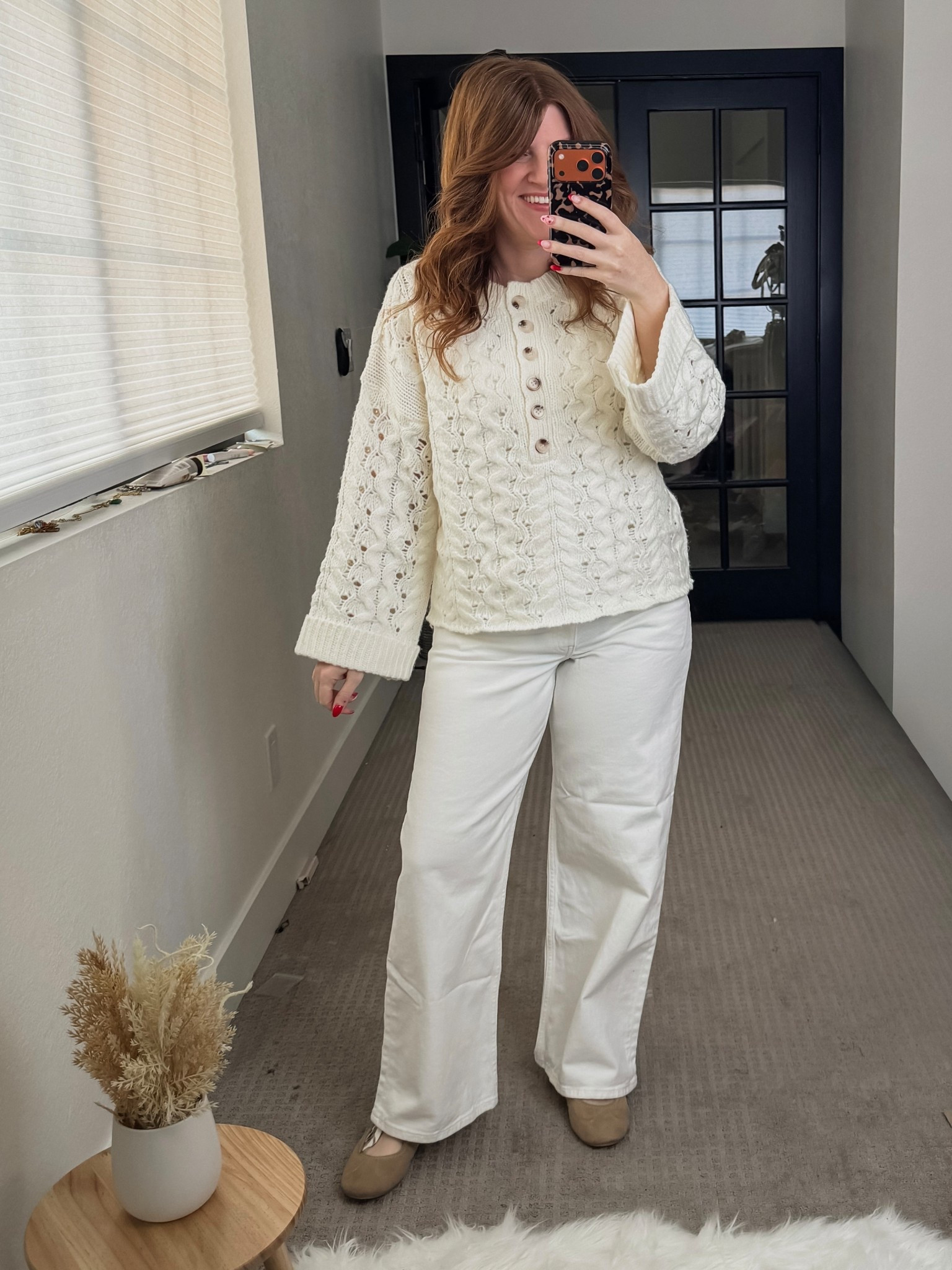 Spring outfit from Amazon. Love these white jeans! Size 28 short. 

#LTKootd #LTKPetite #LTKSaleAlert