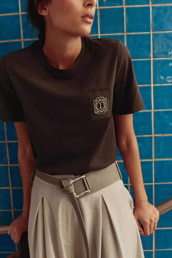 BROOCH CLASP T-SHIRT | Zara US