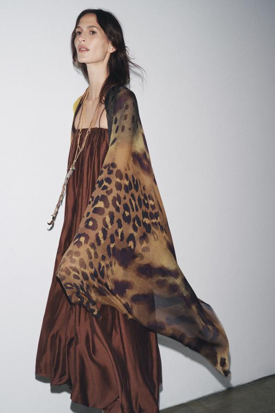 ANIMAL PRINT MODAL SILK SCARF | Zara UK