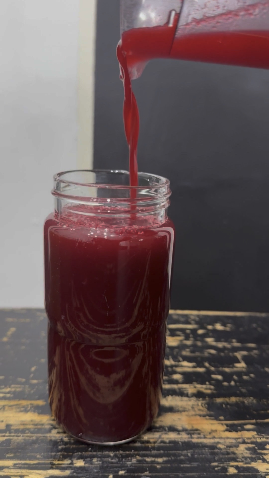 Fresh juice hits different when you have the right juicer. This one changed how often I juice, how much energy I have, and how consistent I stay. Investing in your health now will thank you later.
#JuicerInvestment #HealthyLifestyle #JuicingDaily #WellnessGoals #LTKFinds #HealthGlow #ShoppingWithPriiincesss #AtlantaInfluencer

#LTKfoodie #LTKselfcare #LTKHome