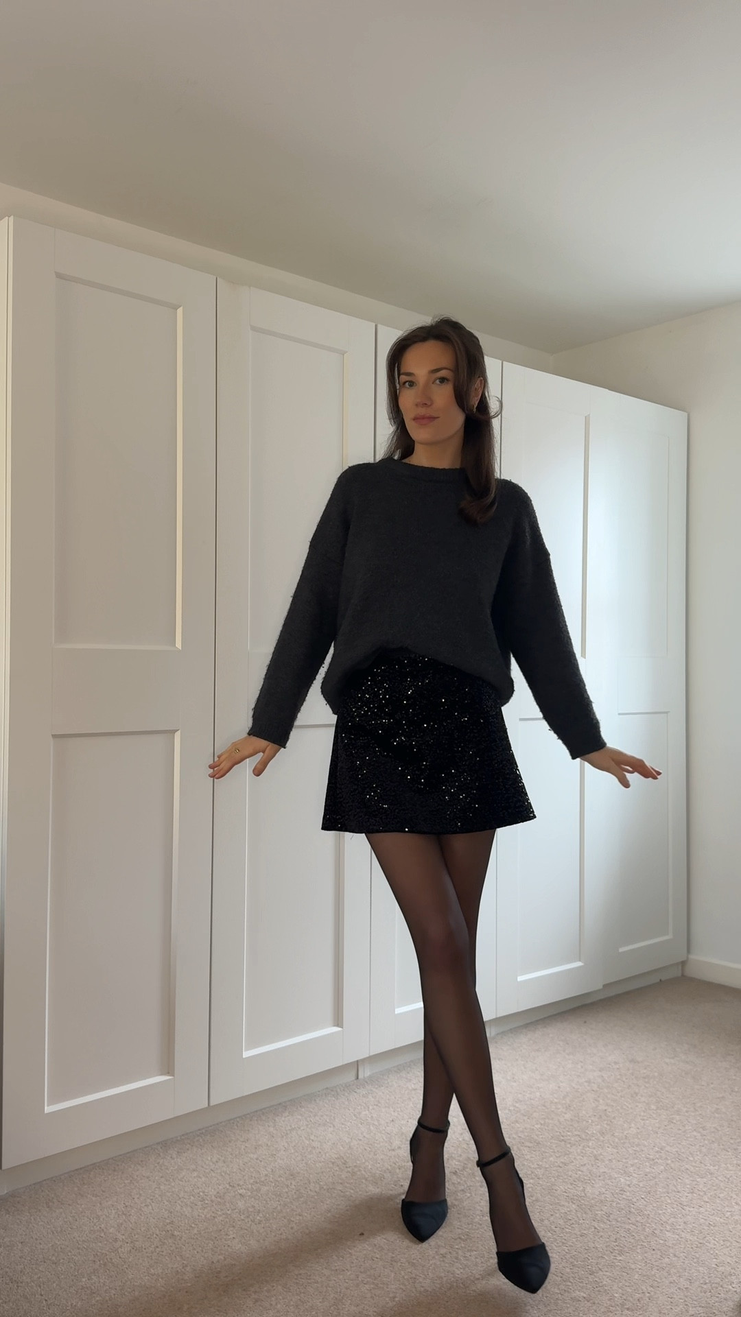 Christmas Day outfit #christmasdayoutfit #christmaspartyoutfit #partyoutfitideas 

#LTKpartywear #LTKwinter