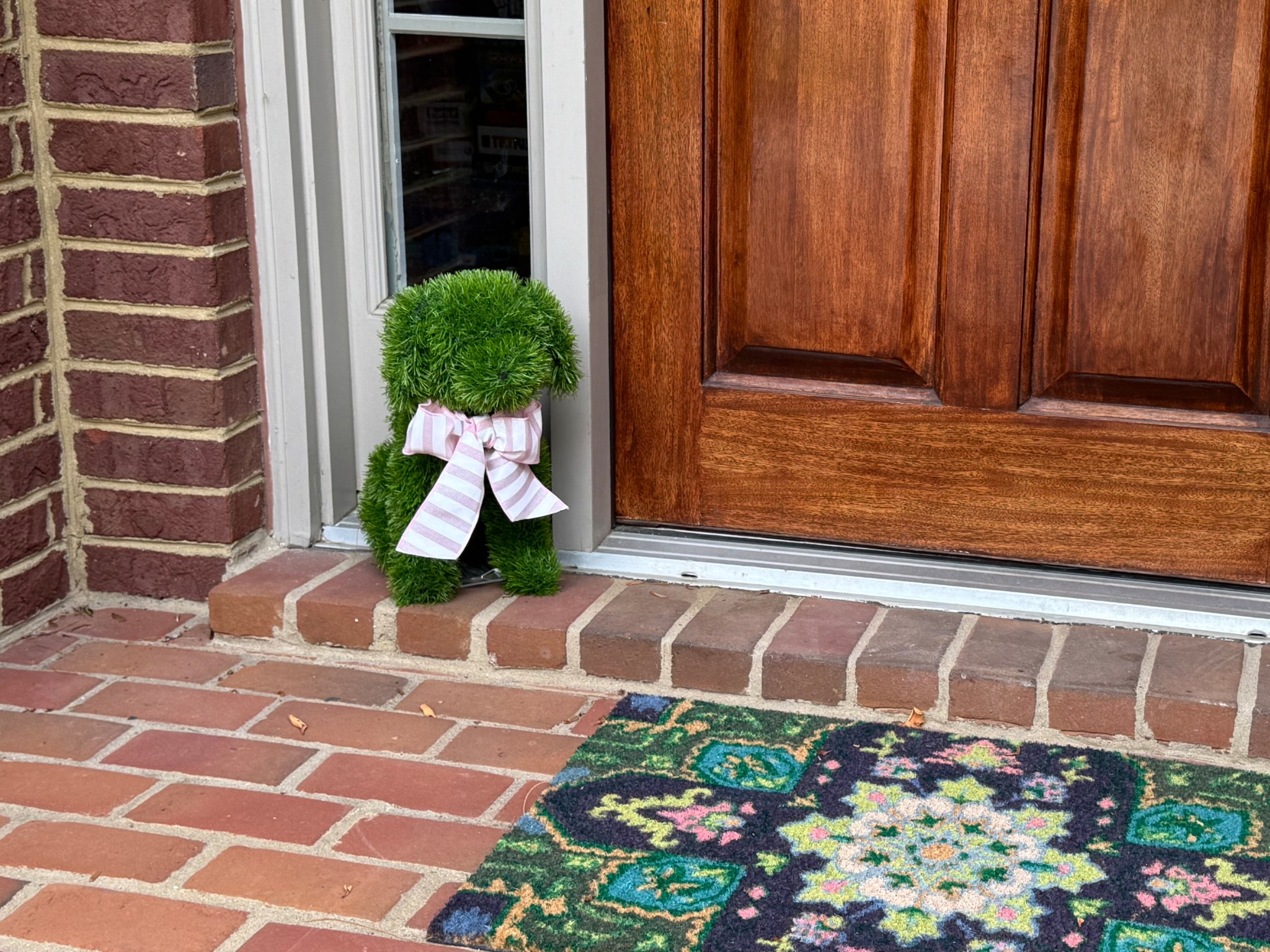 Lowe’s has the most adorable dog topiaries on sale! I added a bow to ours. 🐶 🎀

#LTKSeasonal #LTKPets #LTKSaleAlert