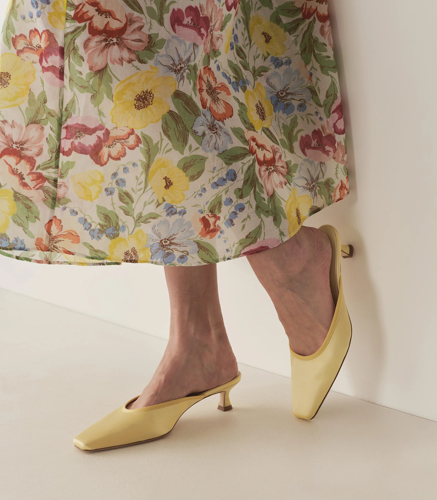 Luma Heel - Lemon Satin | DÔEN | DOEN