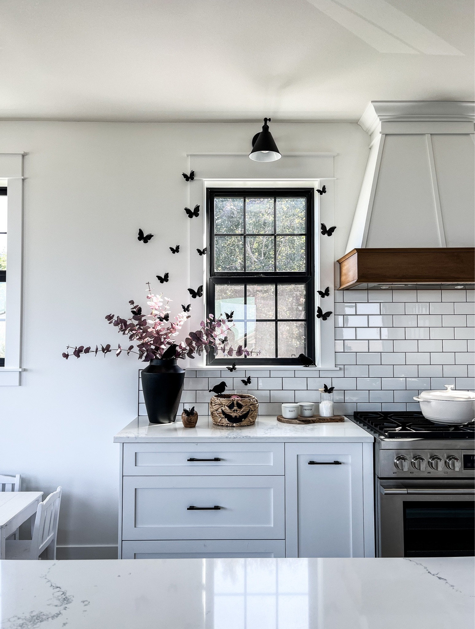 H A L L O W E E N / spooky black birds + butterflies Halloween decor

Amazon | Kitchen 

#LTKSeasonal #LTKhome #LTKHalloween