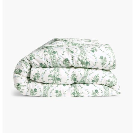 Duvet cover with green and white floral pattern.  Grand millennial home decor, interiors, duvet, bedding 

#LTKhome
