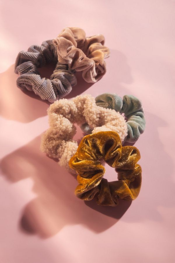 Velvet Hair Scrunchie Set | Urban Outfitters (US and RoW)