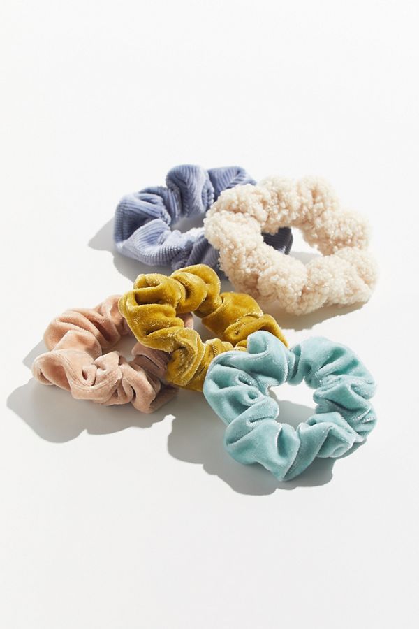 Velvet Hair Scrunchie Set | Urban Outfitters (US and RoW)
