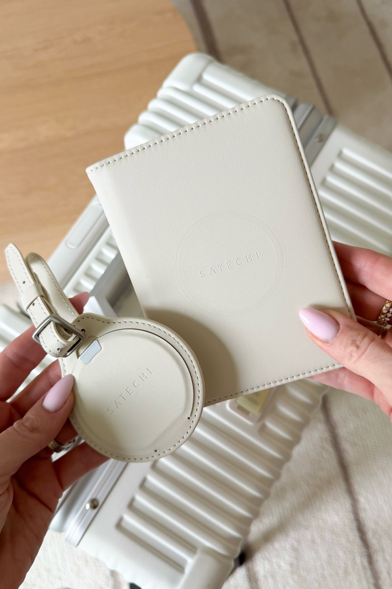 I never travel without my smart luggage tag and passport holder - gives me such peace of mind! Up to 20% off

#LTKmomlife #LTKSaleAlert #LTKTravel
