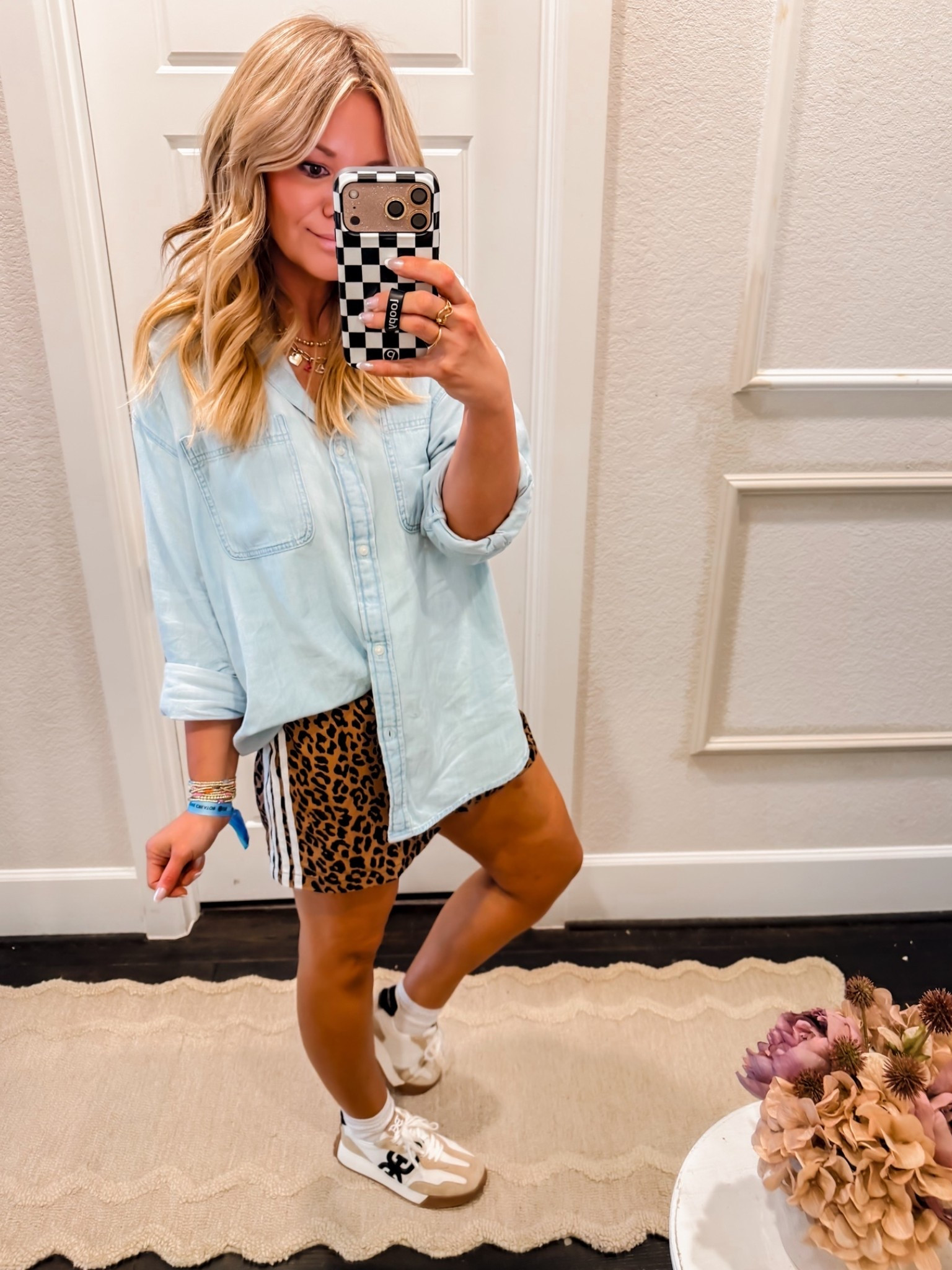 Top: medium but I would size down one
Shorts: sized up to a large
Shoes true to size
Loopy phone case code: DOWNTOWN10

#LTKCon #LTKootd #LTKmomlife