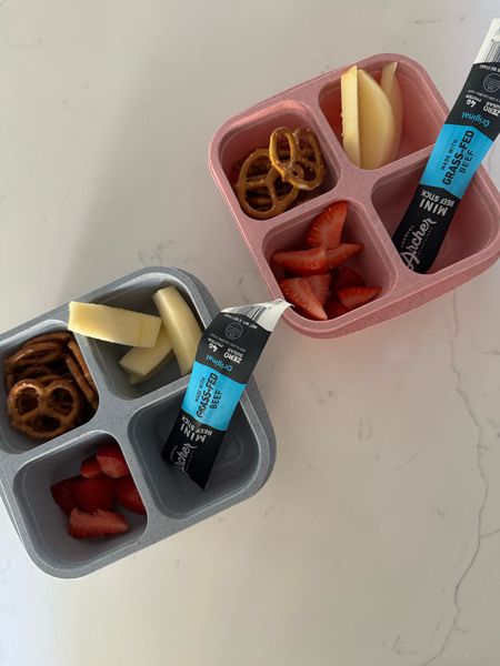Love these 4 compartment snack packs! They have lids to take on the go too! 

#LTKFamily #LTKKids #LTKHome
