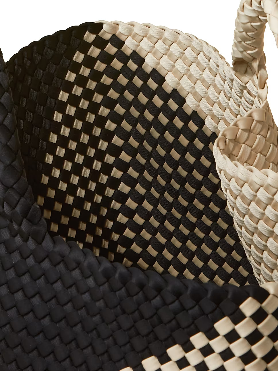 Naghedi


St. Barths Large Graphic Geo Tote



5 out of 5 Customer Rating | Saks Fifth Avenue