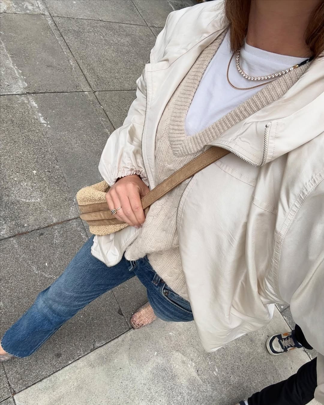 Windbreaker weather! My jacket is @kallmeyer but linking a few similar ones from Lululemon!

#LTKSeasonal #LTKFindsUnder100 #LTKStyleTip