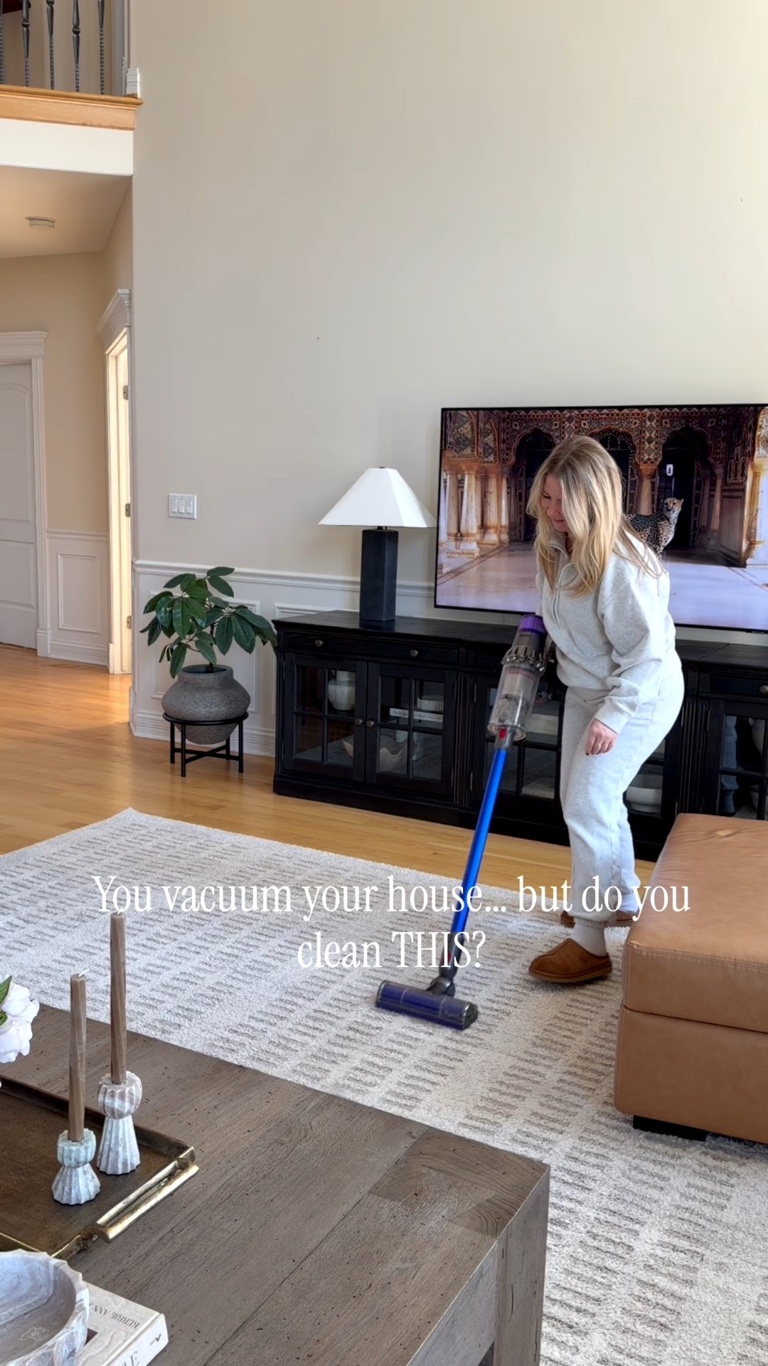 Quick 5 minute reset tools I use daily 🤍
The vacuum + fabric shaver make the biggest difference in how a room feels.

Everything linked here.


#LTKdayinmylife #LTKHome