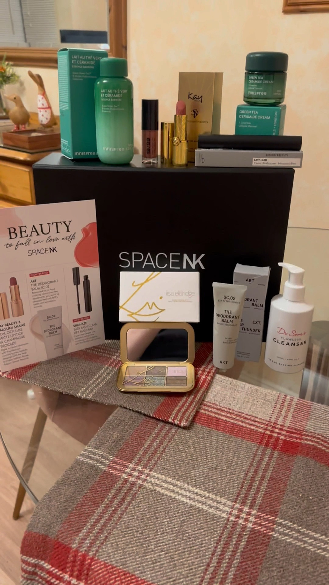 SpaceNK beauty / skincare

Kindly gifted by Brand 

#beauty #spaceNK #skincare 

#LTKbeauty #LTKtravel #LTKluxury