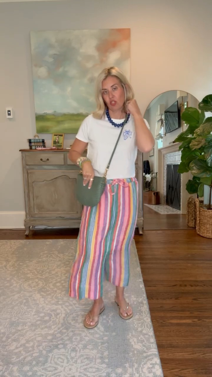 A maxi skirt is perfect for hot summer days. Boden never disappoints with their bright colors & fabulous fabrics. I’m in xs tee, 2 skirt & 8 sandal. @Boden (US)

*use code EY7H for 15% off new styles
*use Catherine20 at A+B

#LTKdayinmylife #LTKgrwm #LTKSeasonal