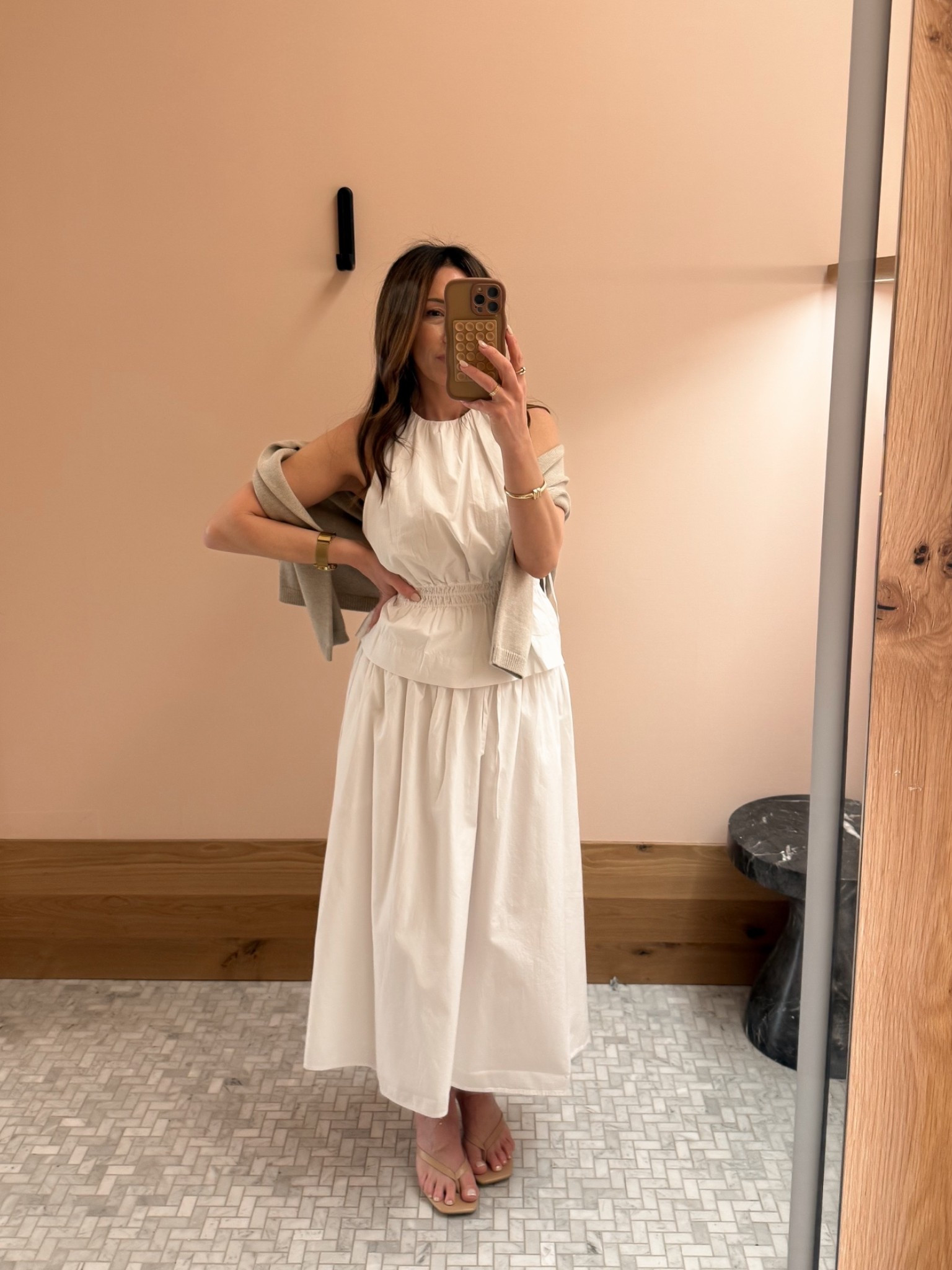 Loving this @Aritzia set’ perfect to wear together or separate

#LTKstorytime #LTKootd #LTKSeasonal