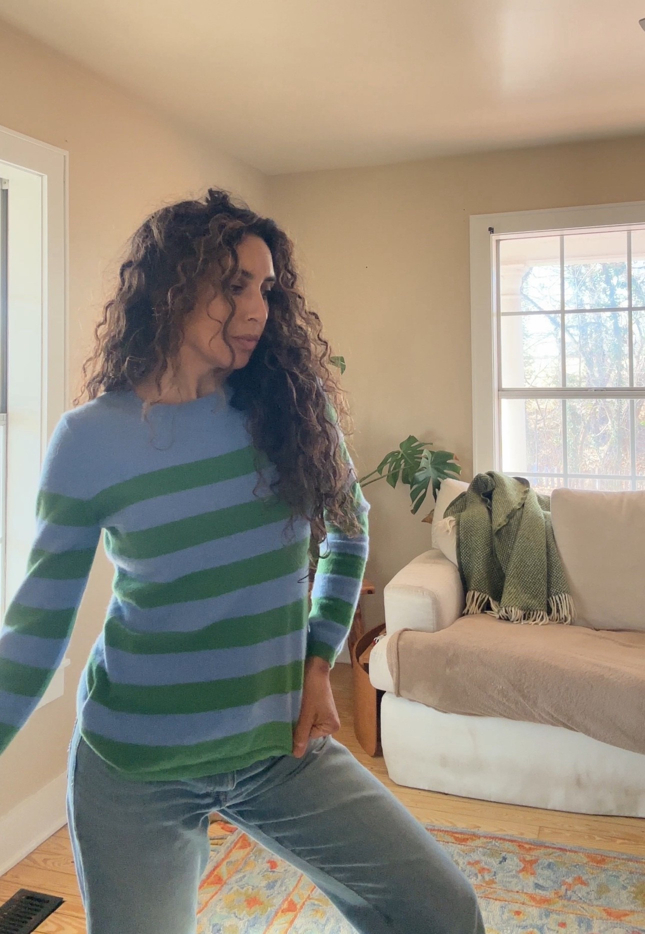 Striped cashmere + fave Levi’s 🌿

#LTKmomlife #LTKootd #LTKgrwm