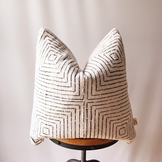 Authentic Mudcloth Pillow Cover natural and Black Mudcloth | Etsy | Etsy (US)