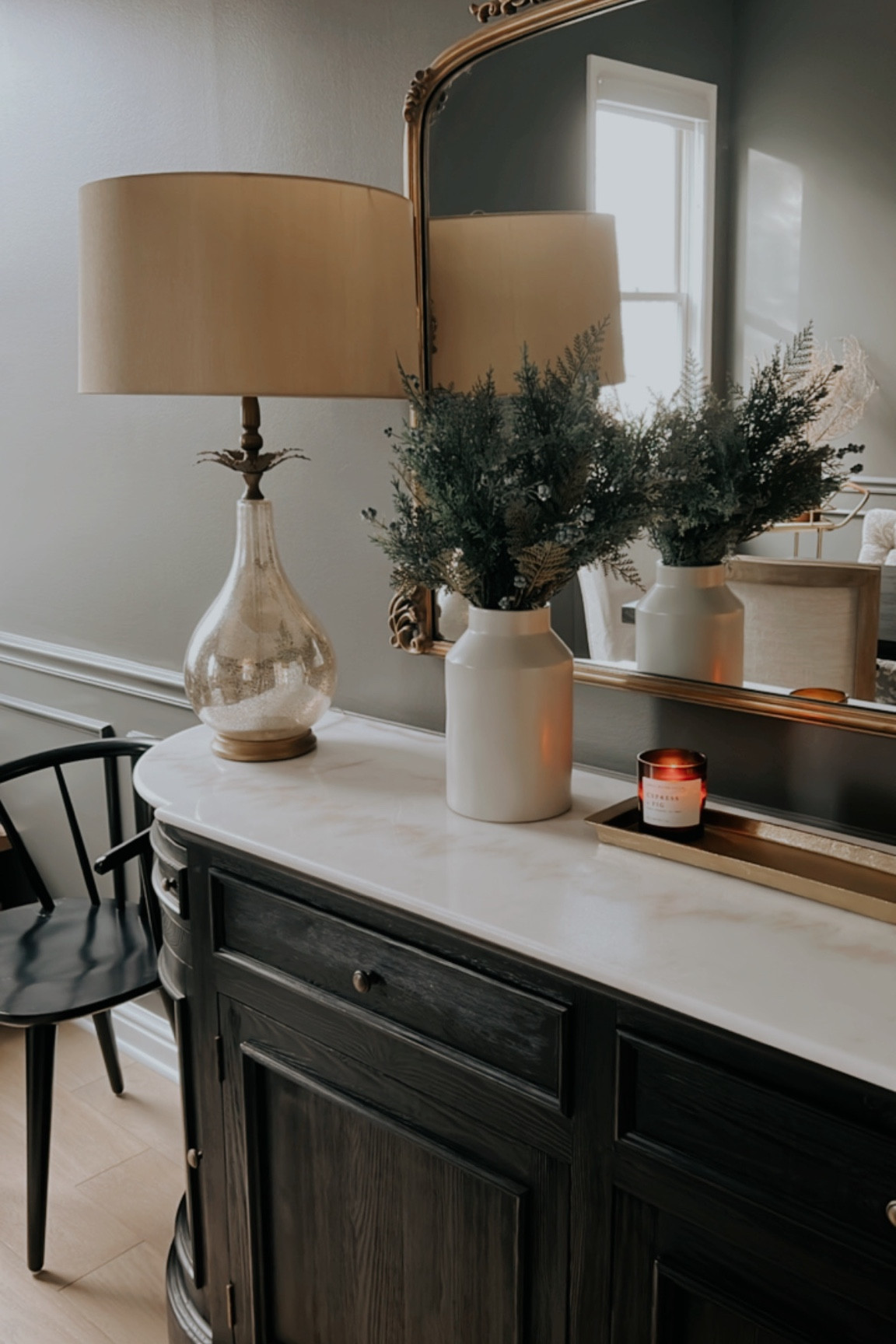 Simple winter decor dining room decor sprig greenery Christmas decor neutral decor


#LTKHoliday #LTKSeasonal #LTKhome