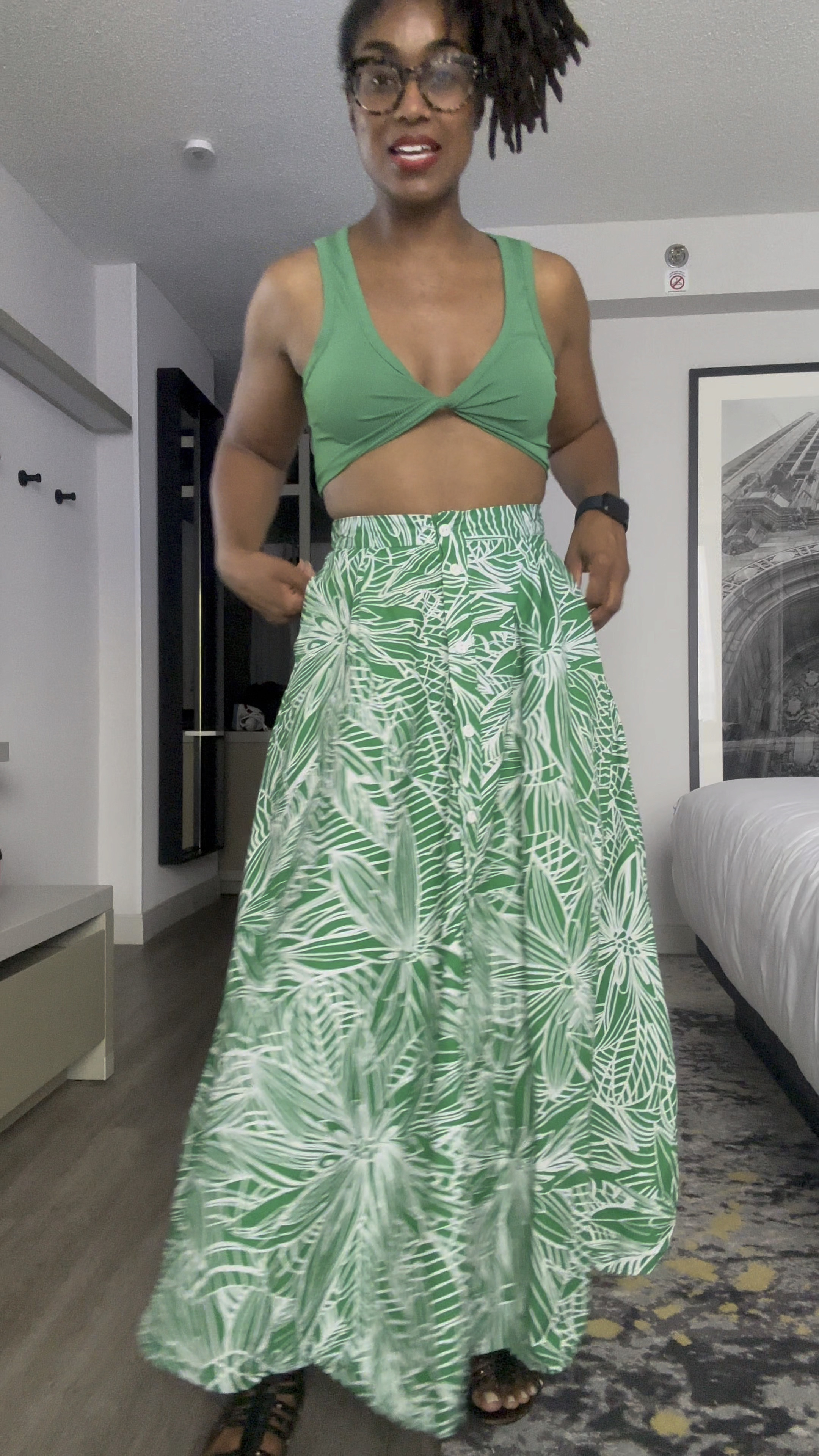 This top is such a fun piece! I’m wearing strapless bra cups underneath for anyone wondering  