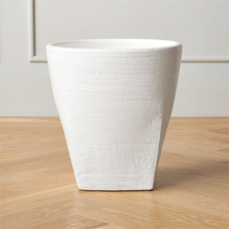 Virgil White Small Modern Planter + Reviews | CB2 | CB2