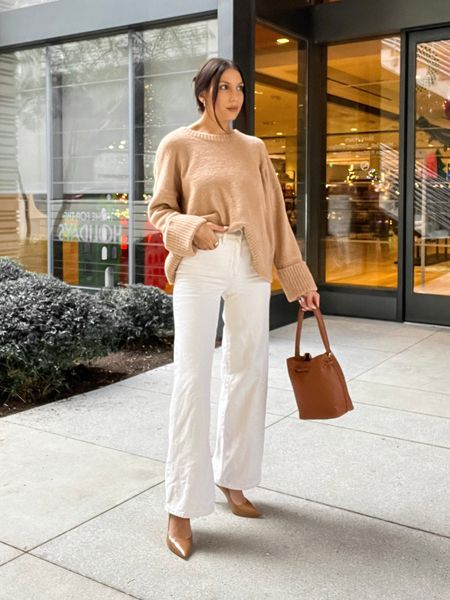 If you’re a neutral color lover you need these wide leg jeans from Amazon Fashion in your closet. They are a beautiful cream color that will go perfectly with your neutral outfits this fall and winter

#LTKfindsunder100 #LTKSeasonal #LTKstyletip