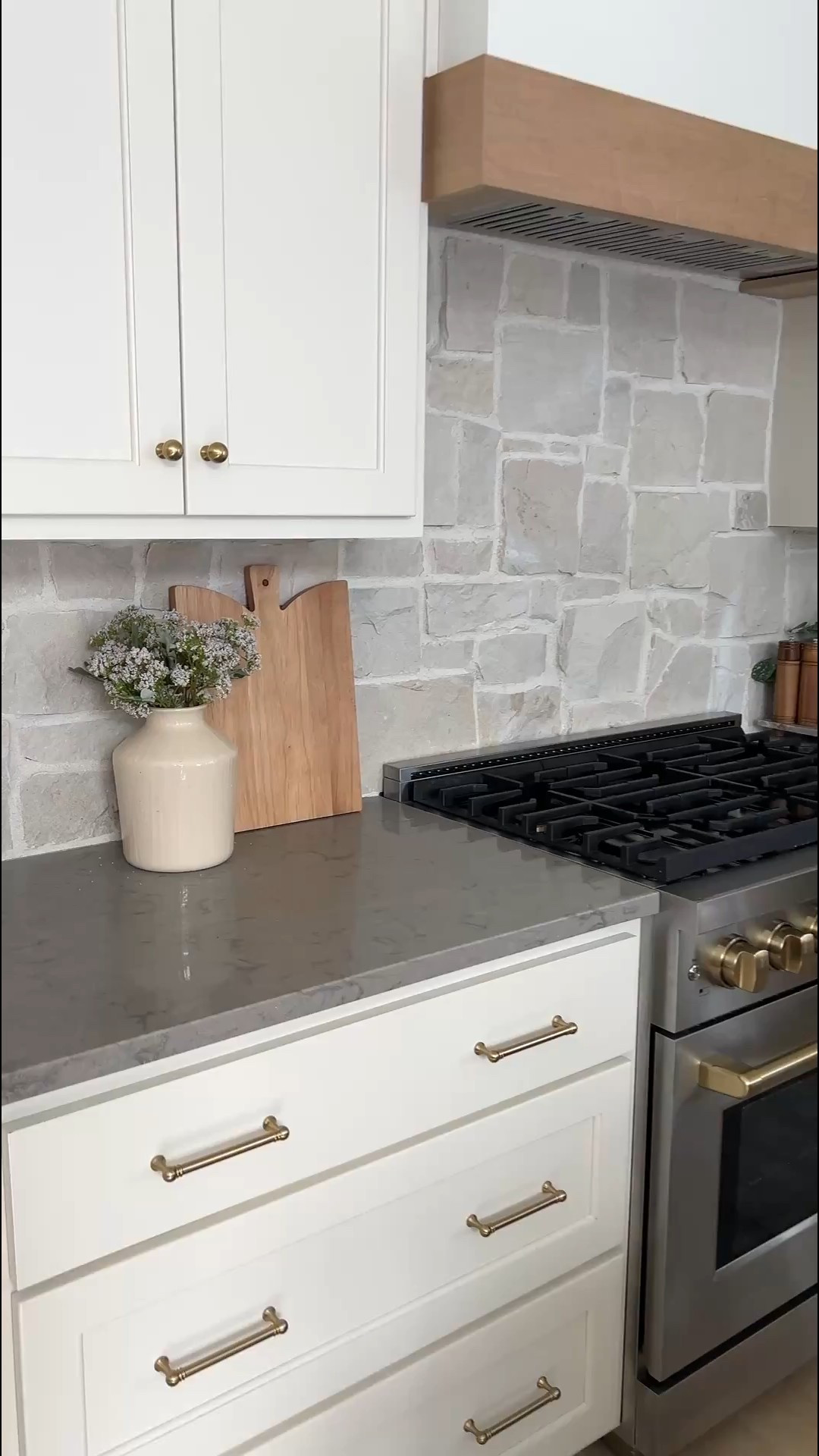 Prettiest spring stems! 

#LTKSeasonal #LTKHome #LTKWatchNow