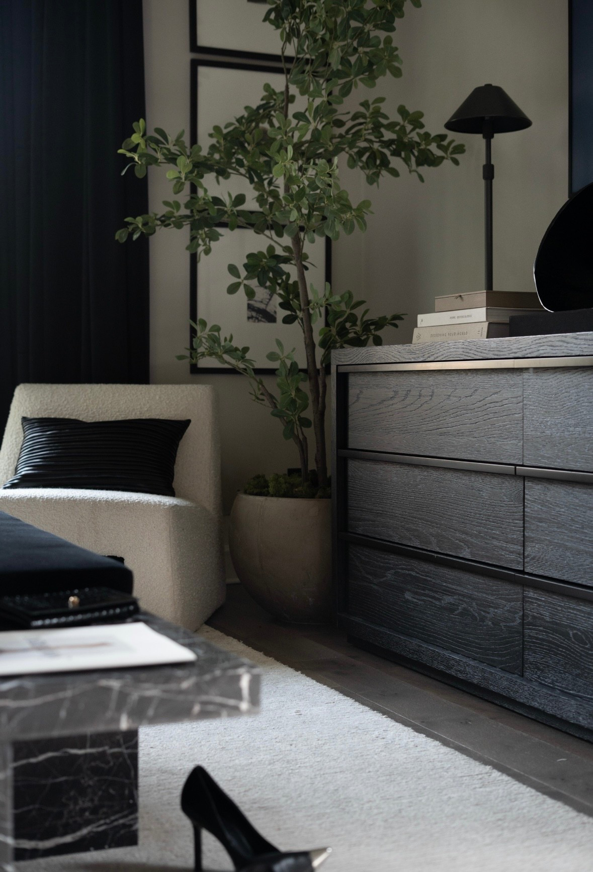 Having a happy dance for waking up to THIS! A mix of boucle, leather, iron, and an omg Amazon olive tree (that looks sooo luxe!)



#LTKSaleAlert #LTKdayinmylife #LTKHome