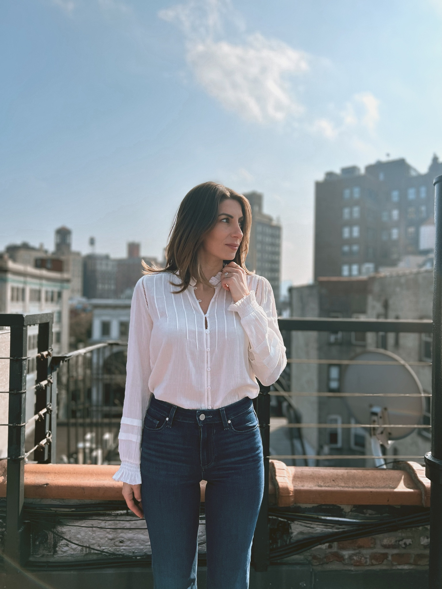 One more look at The Willa top! Code LAURENS20 gets you 20% your whole Faherty order through Sunday! 